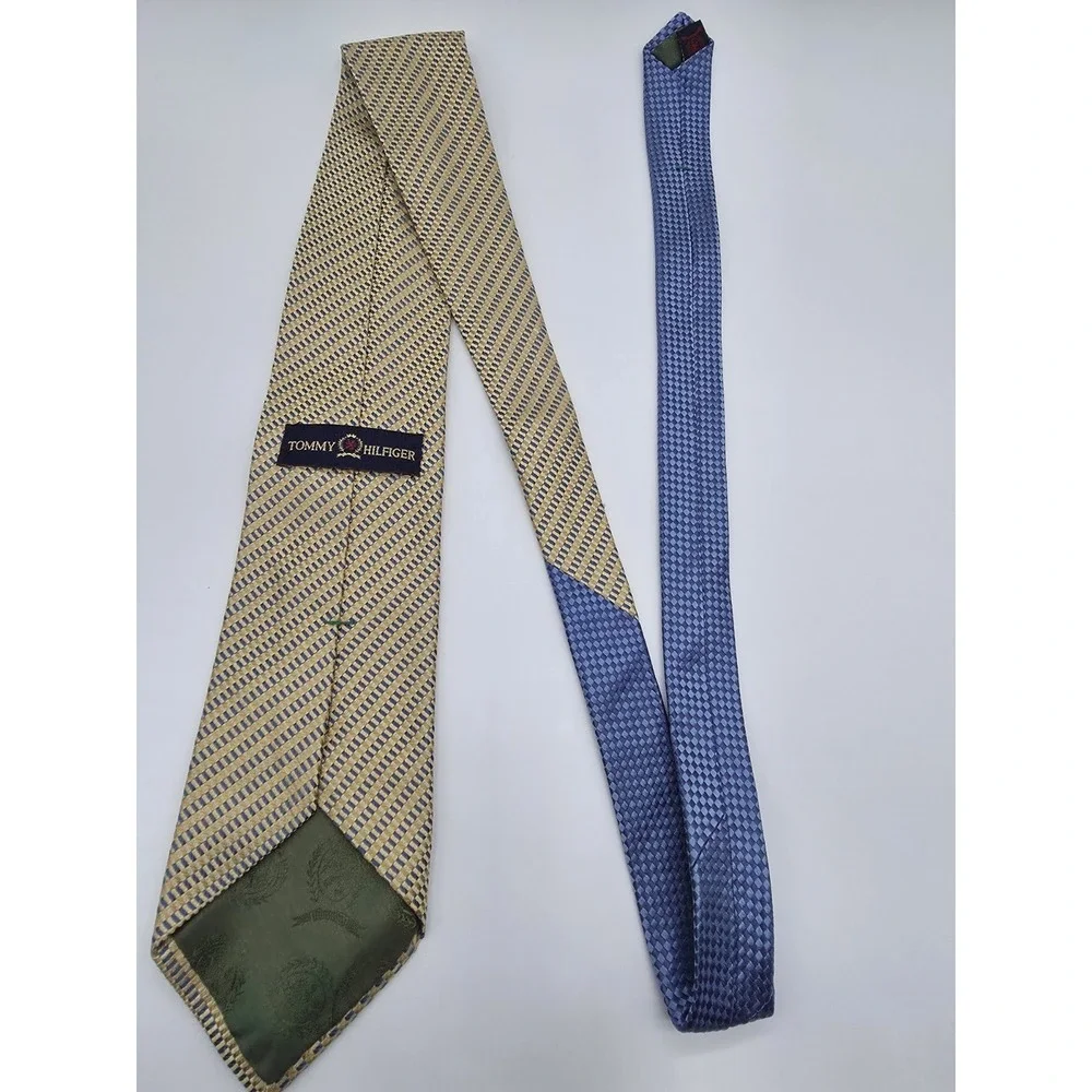 Vintage Tommy Hilfiger 100% Silk Geometric Yellow Blue Tie 58
